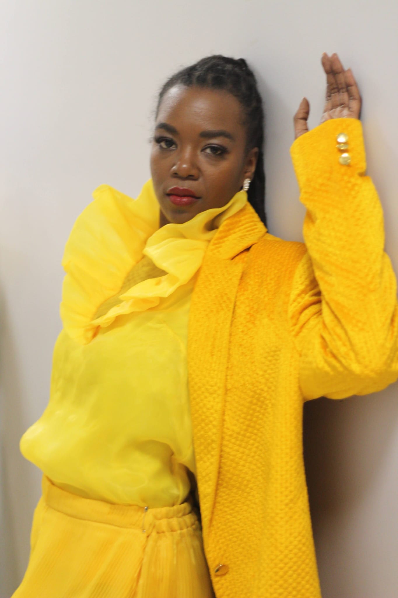 SC Yellow Trench image 2