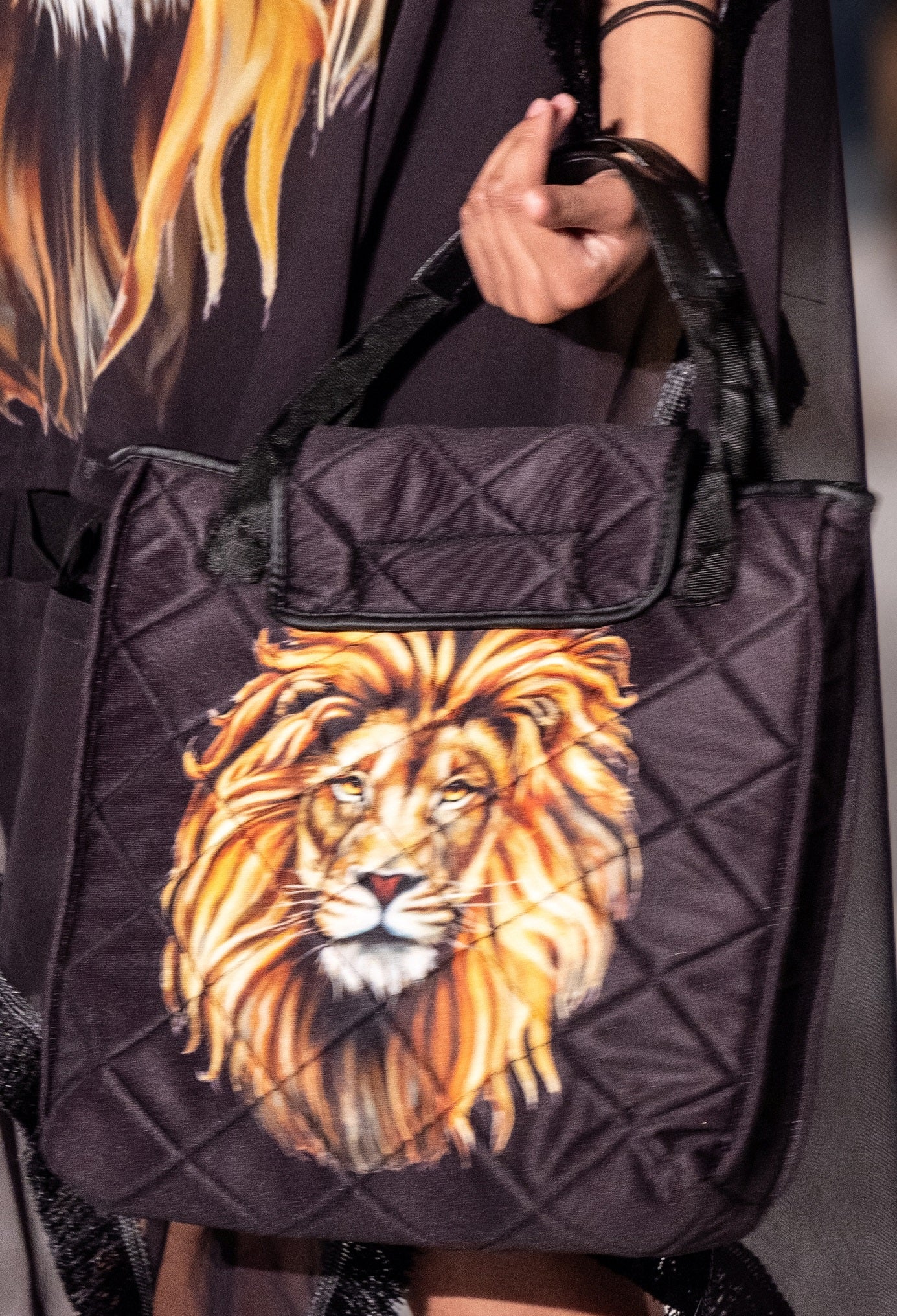 Lion Head Tote Bag image 0