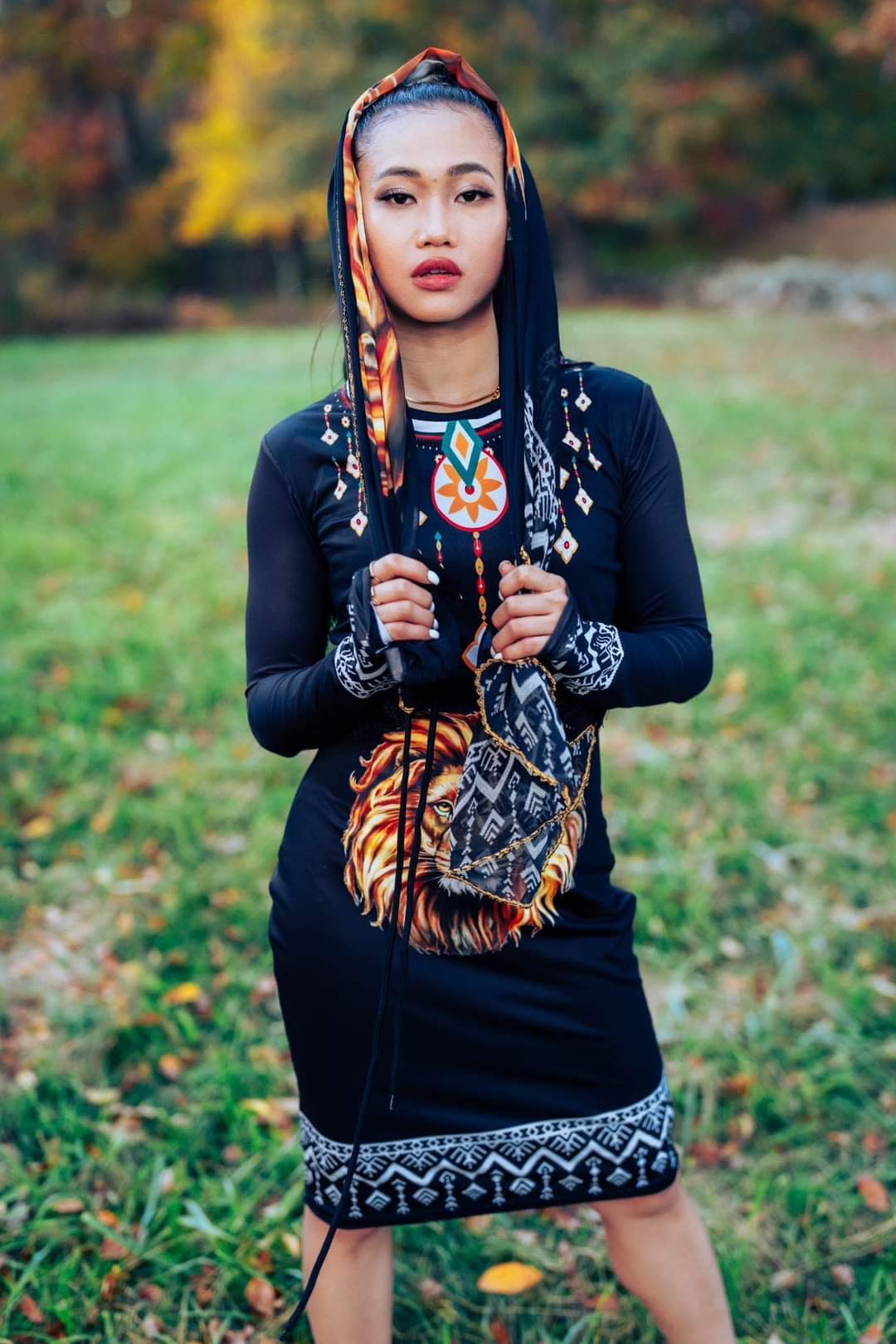 Lion Head Jane with Cape image 7