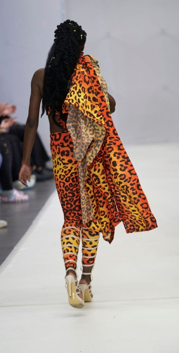Sumaya-A-Orange Leopard Print image 3