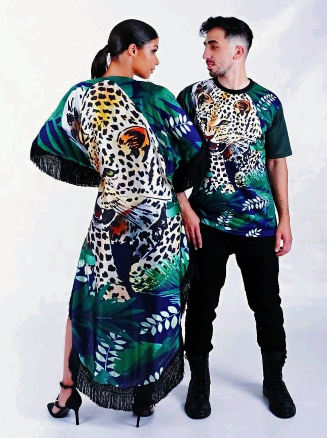 Leopard/Tiger in Grass Print Caftan image 2